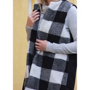 TALBOTS Buffalo Check Sherpa Long Line Vest - Black/White L
